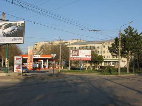 УкрТатНафта, ул. Кечкеметская, 184 Б, Симферополь, Крым