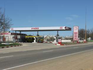 Лукойл, автодорога Симферополь-Керчь 5 км 200 м, Симферополь, Крым
